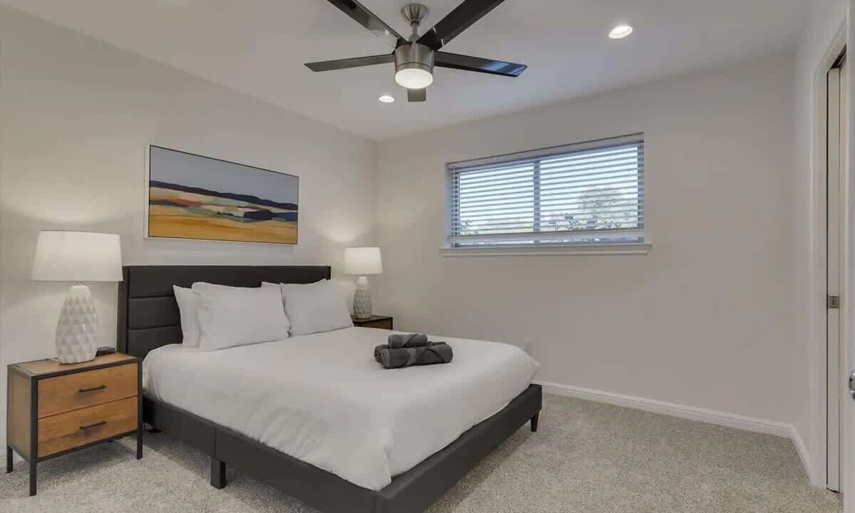 Photo of Bedroom in Grand Prairie