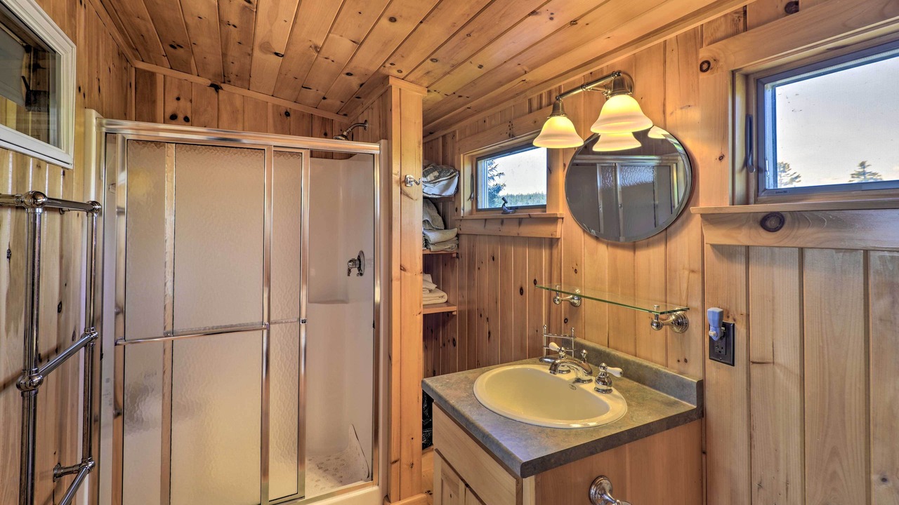 Photo of Bathroom in Cutler