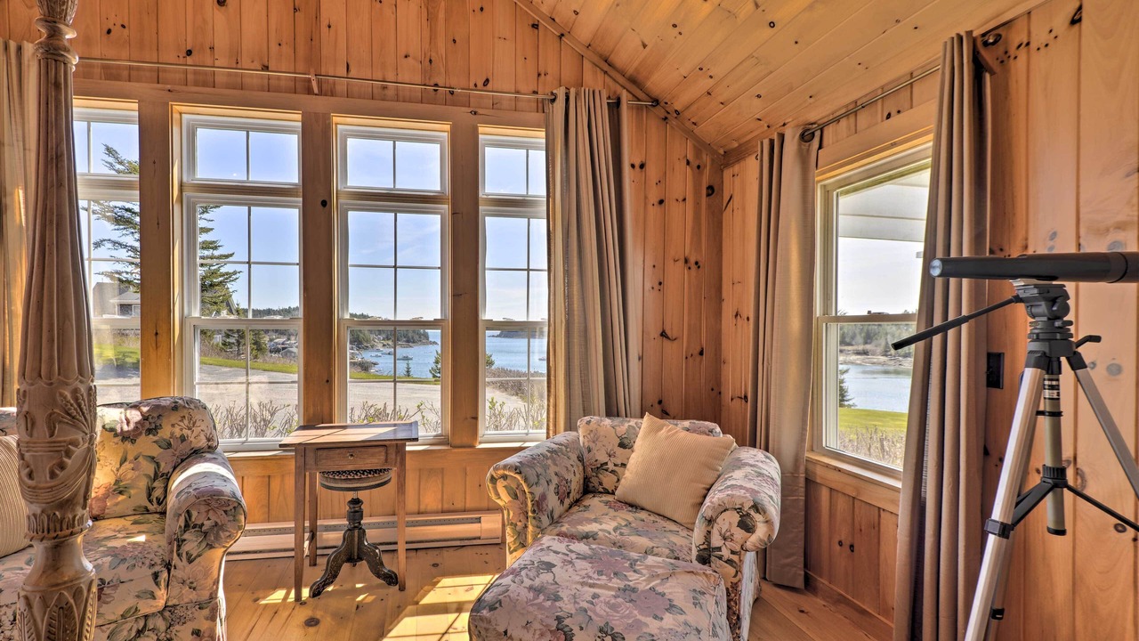 Photo of Bedroom in Cutler