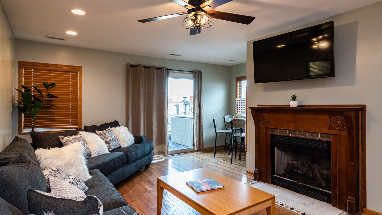 Photo of Livingroom in Downtown Omaha