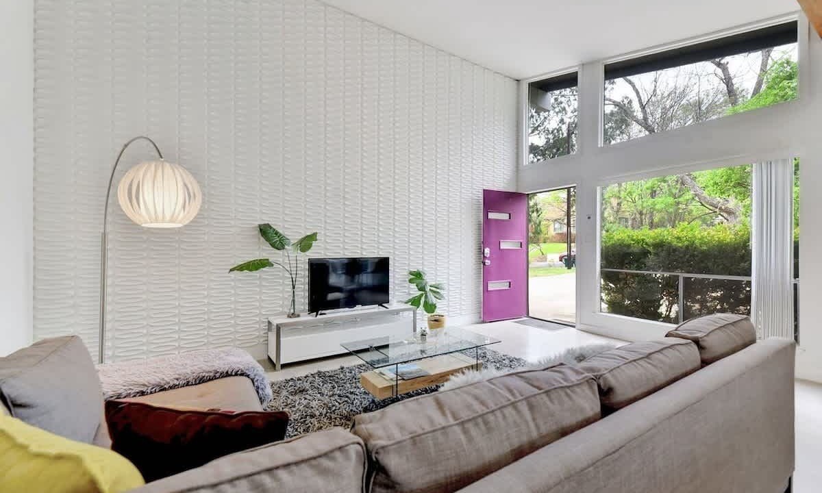 Photo of Bedroom in South River City