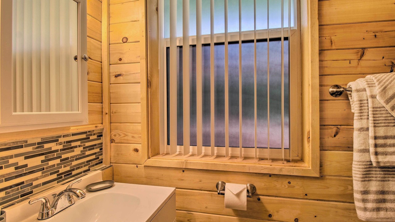 Photo of Bathroom in Show Low