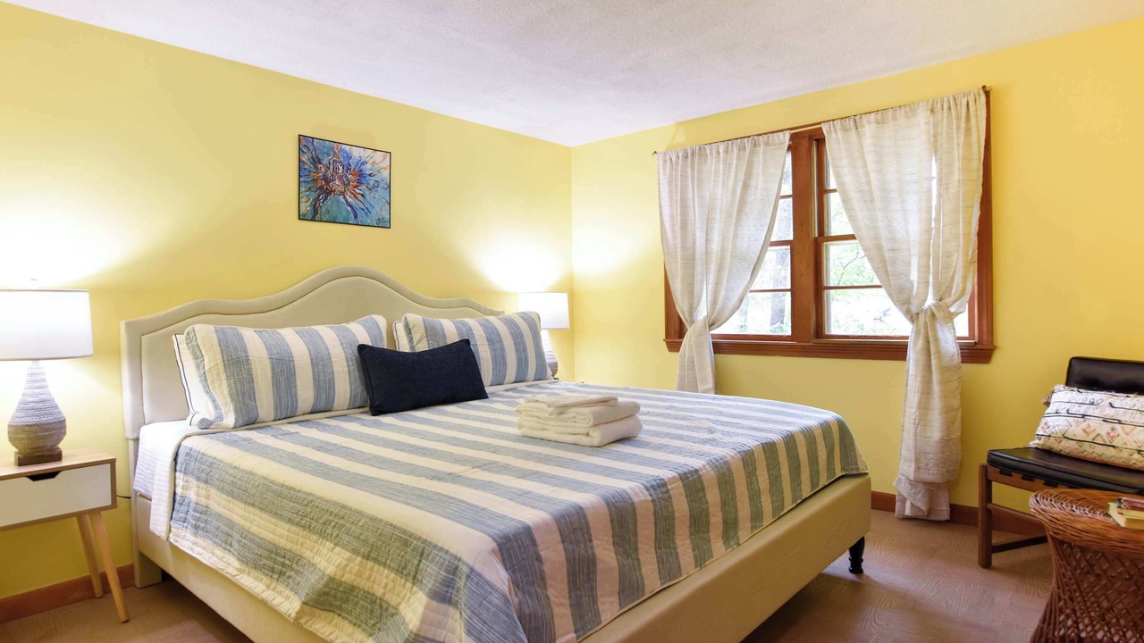Photo of Bedroom in Marstons Mills