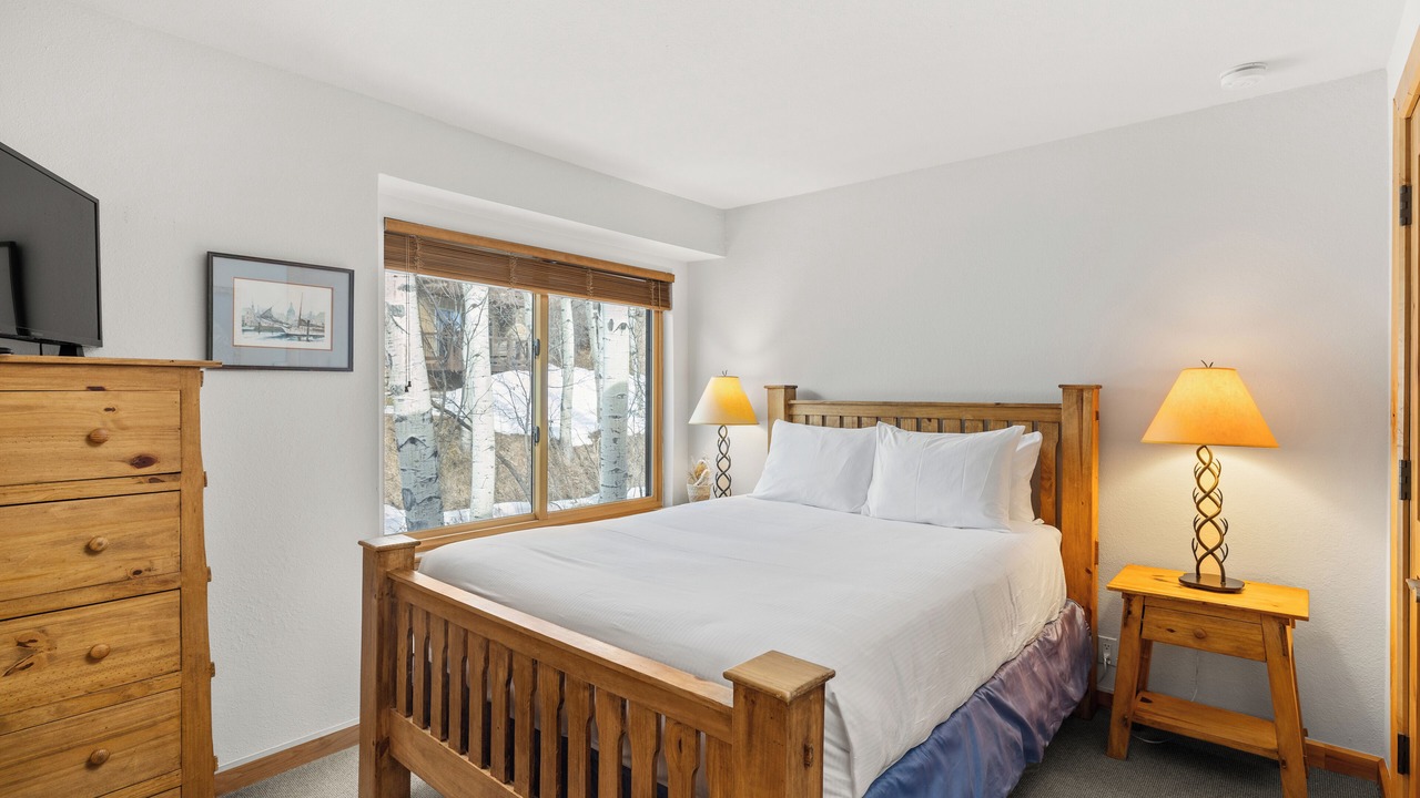 Photo of Bedroom in Snowmass Village