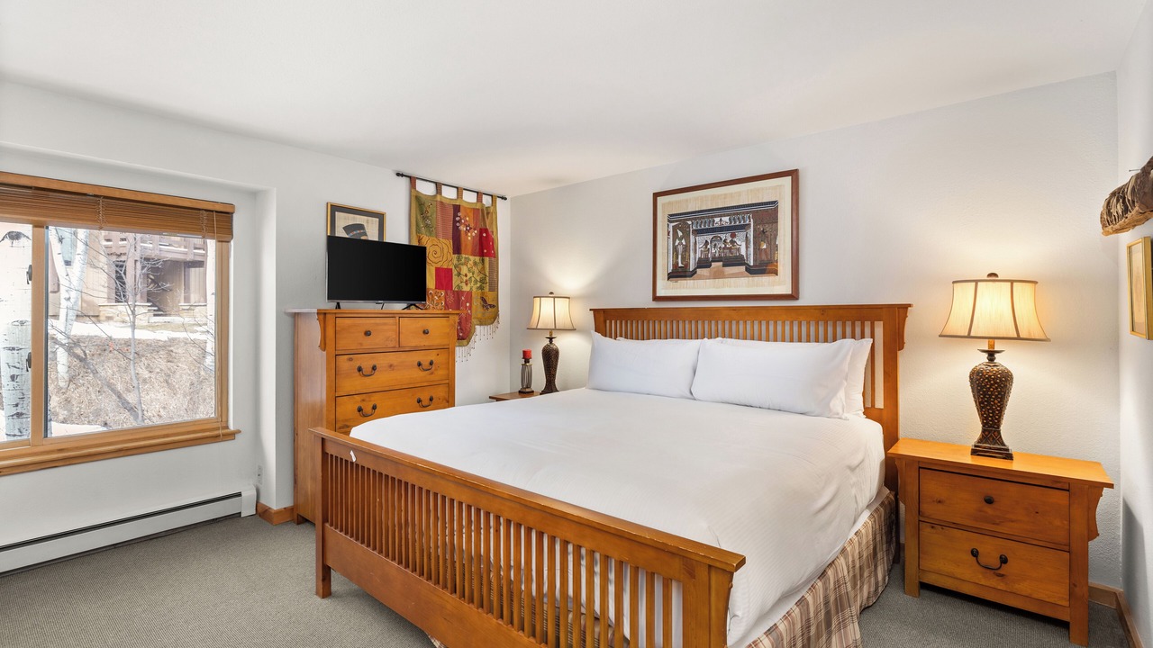 Photo of Bedroom in Snowmass Village