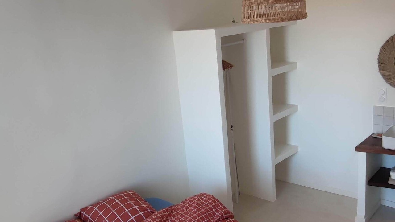 Photo of Bedroom in Chateauneuf-de-Gadagne