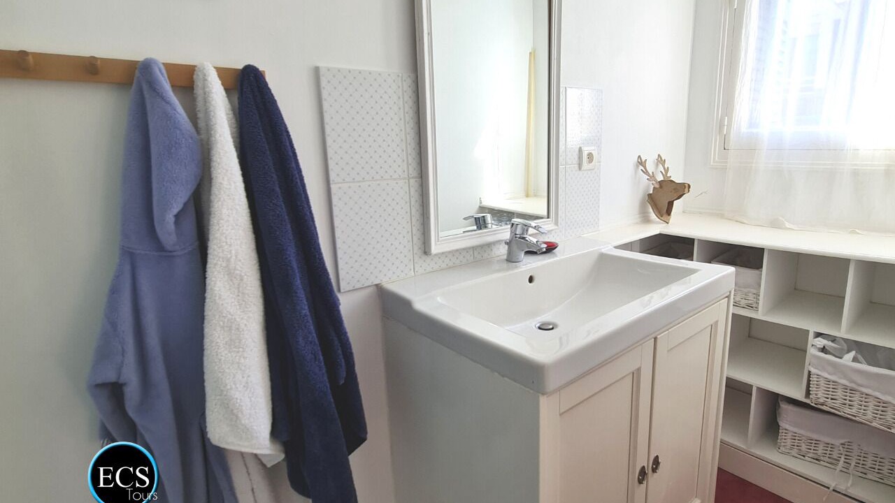 Photo of Bathroom in Tours