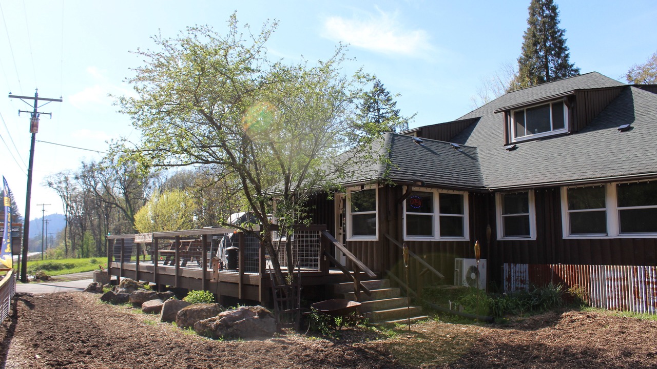 Photo of Outdoor in Roseburg