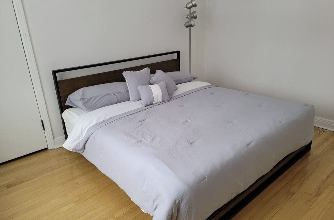 Photo of Bedroom in Ahuntsic