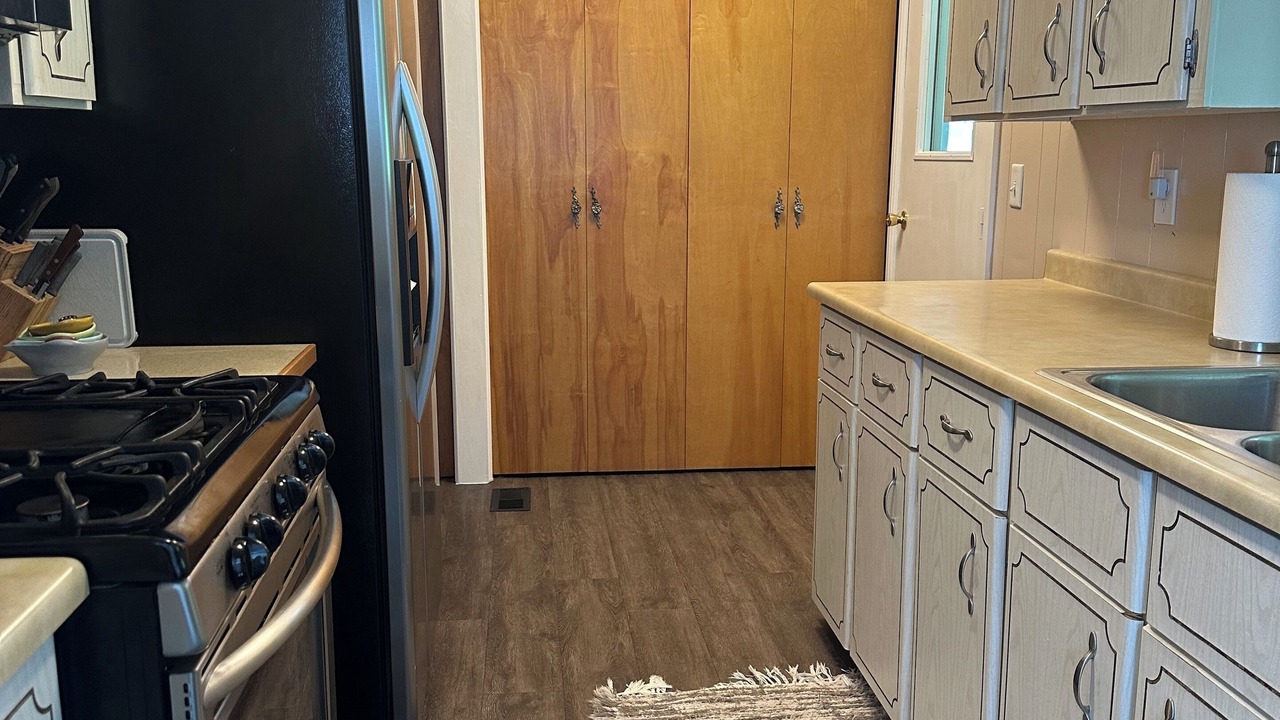 Photo of Kitchen in Warren