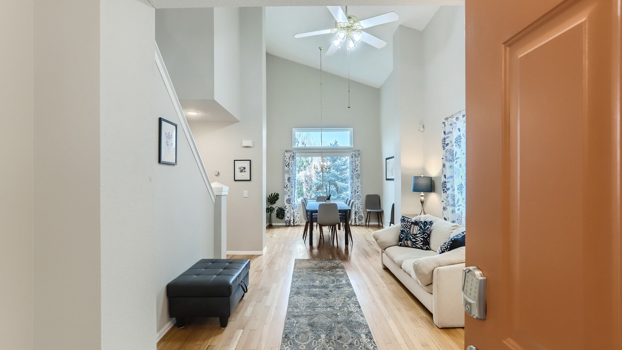 Photo of Livingroom in Parker