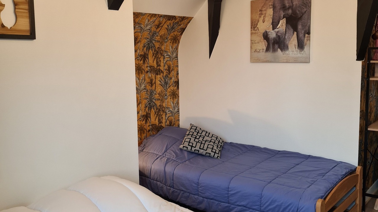 Photo of Bedroom in Pontorson