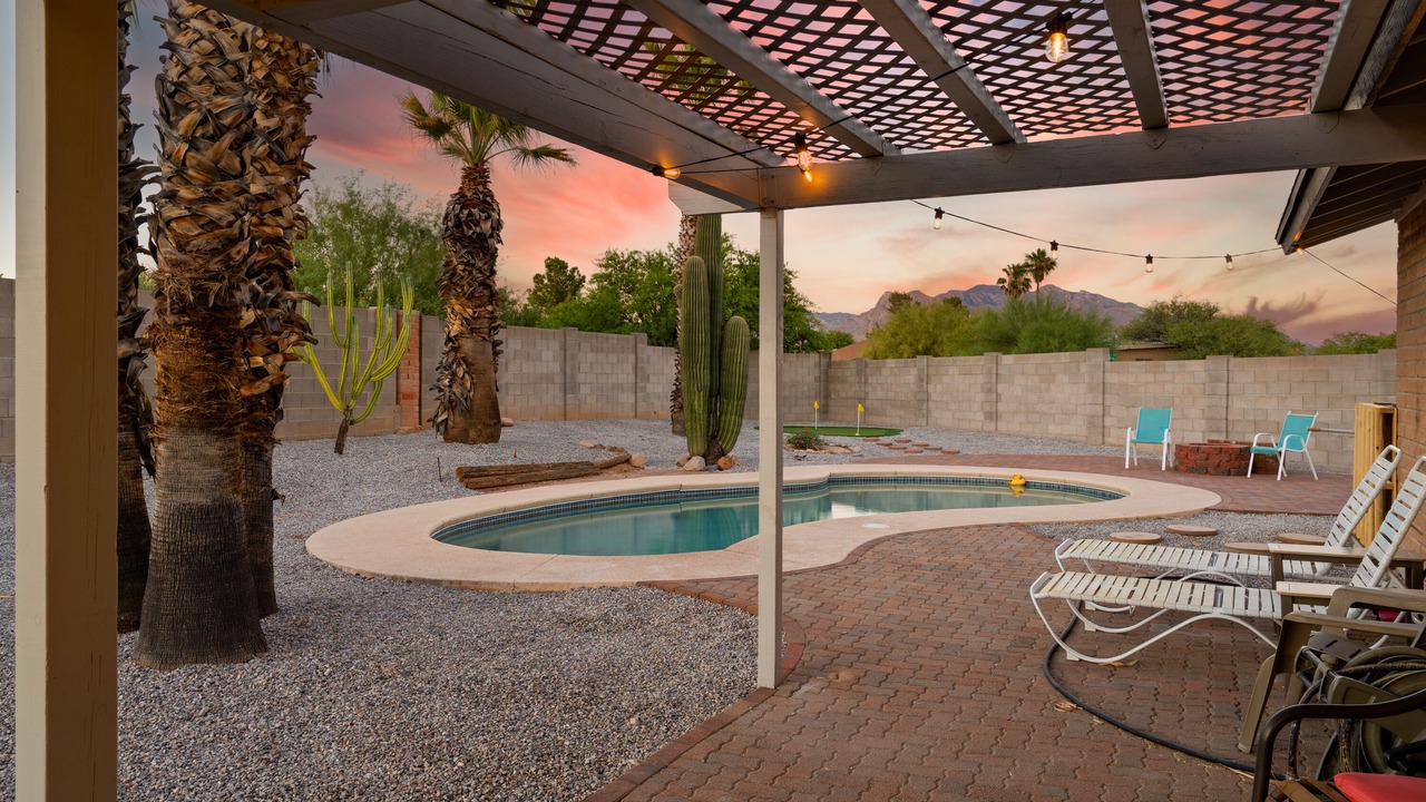 Photo of Patio Balcony in Metropolitan