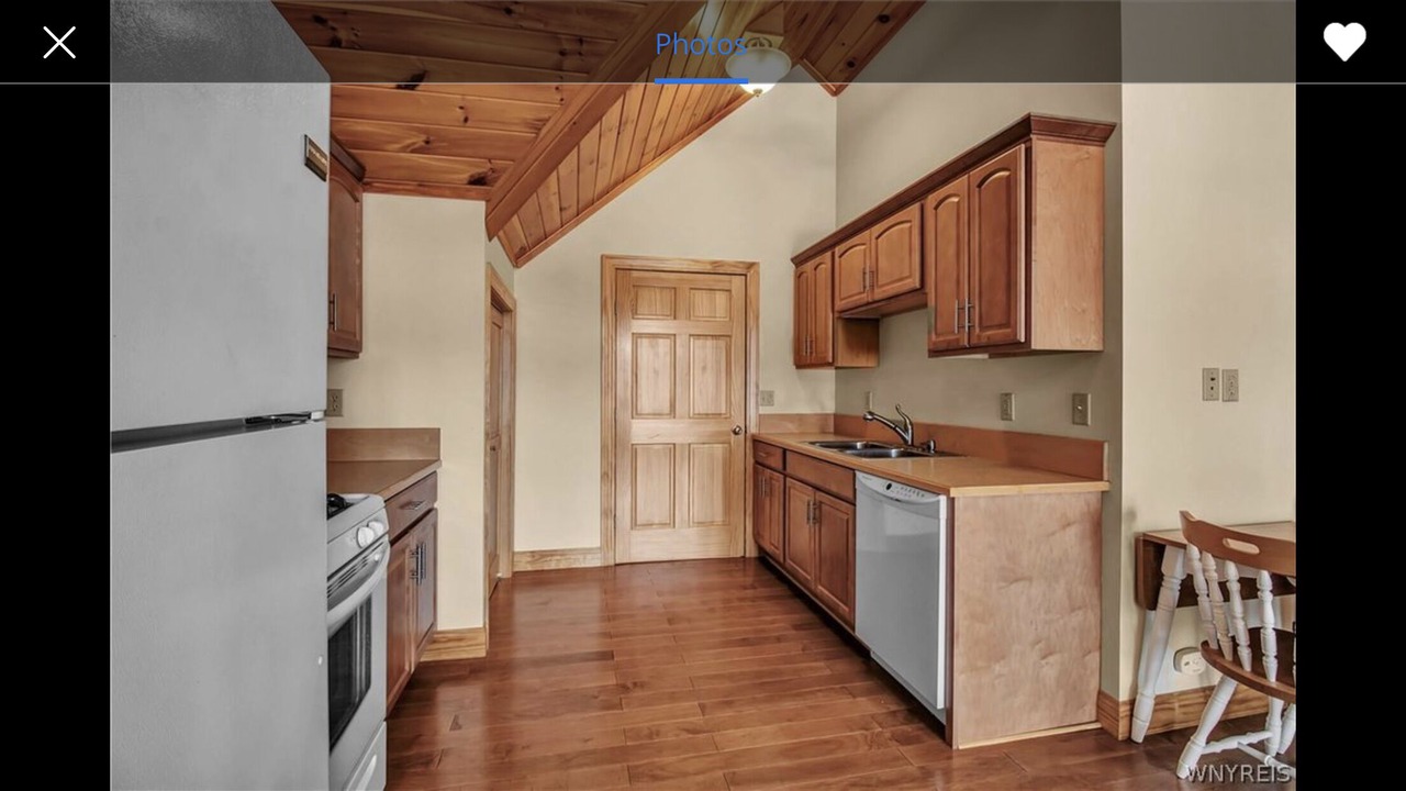 Photo of Kitchen in Hunt