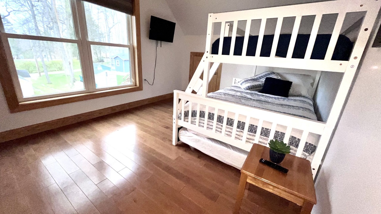 Photo of Bedroom in Hunt