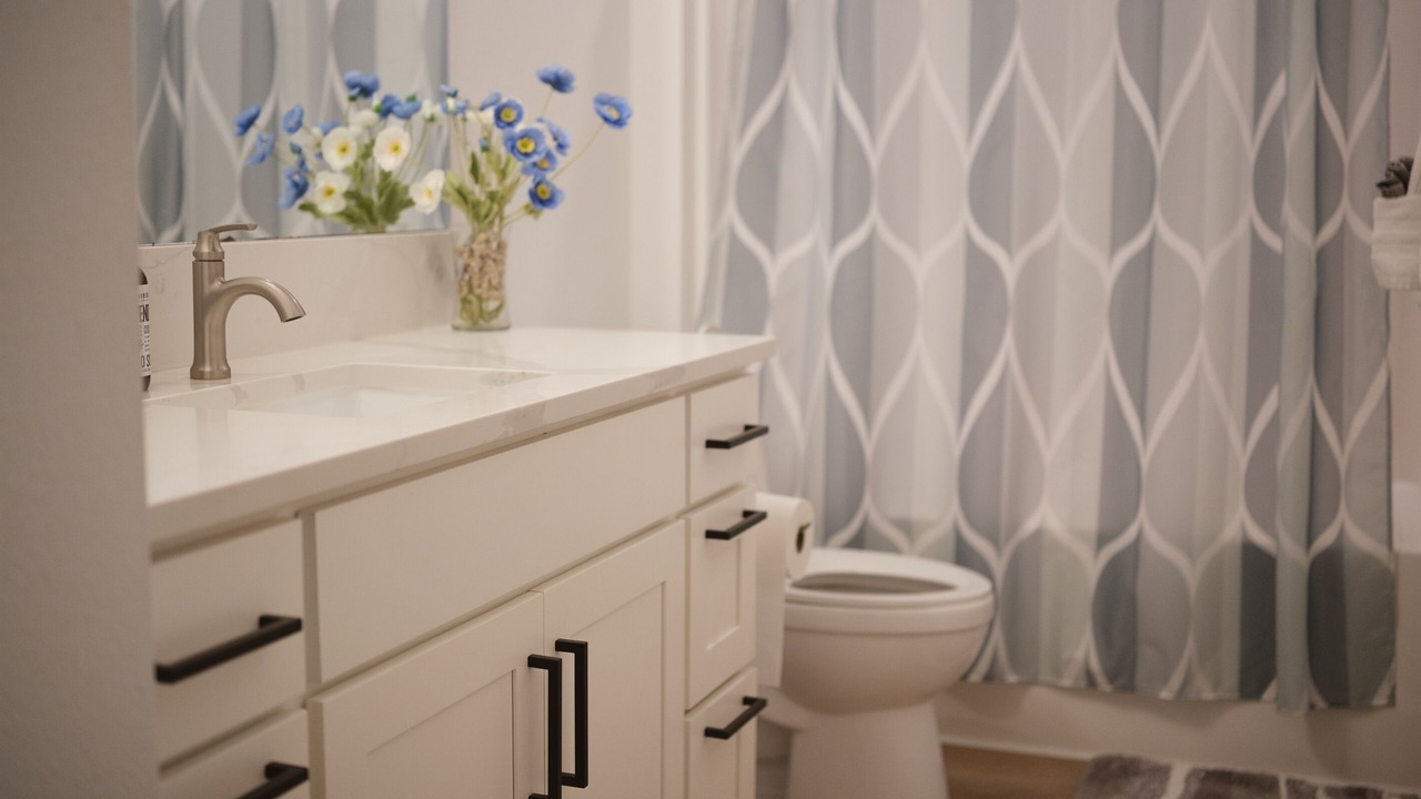 Photo of Bathroom in Netarts