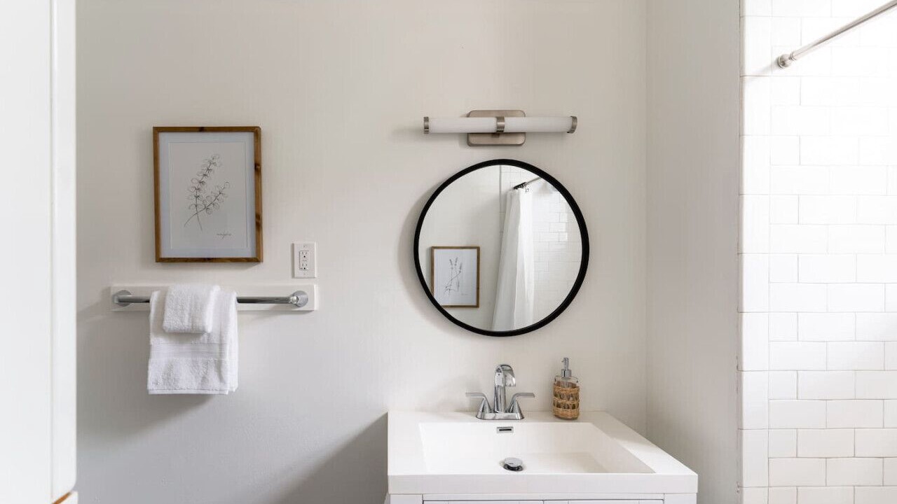 Photo of Bathroom in Minor