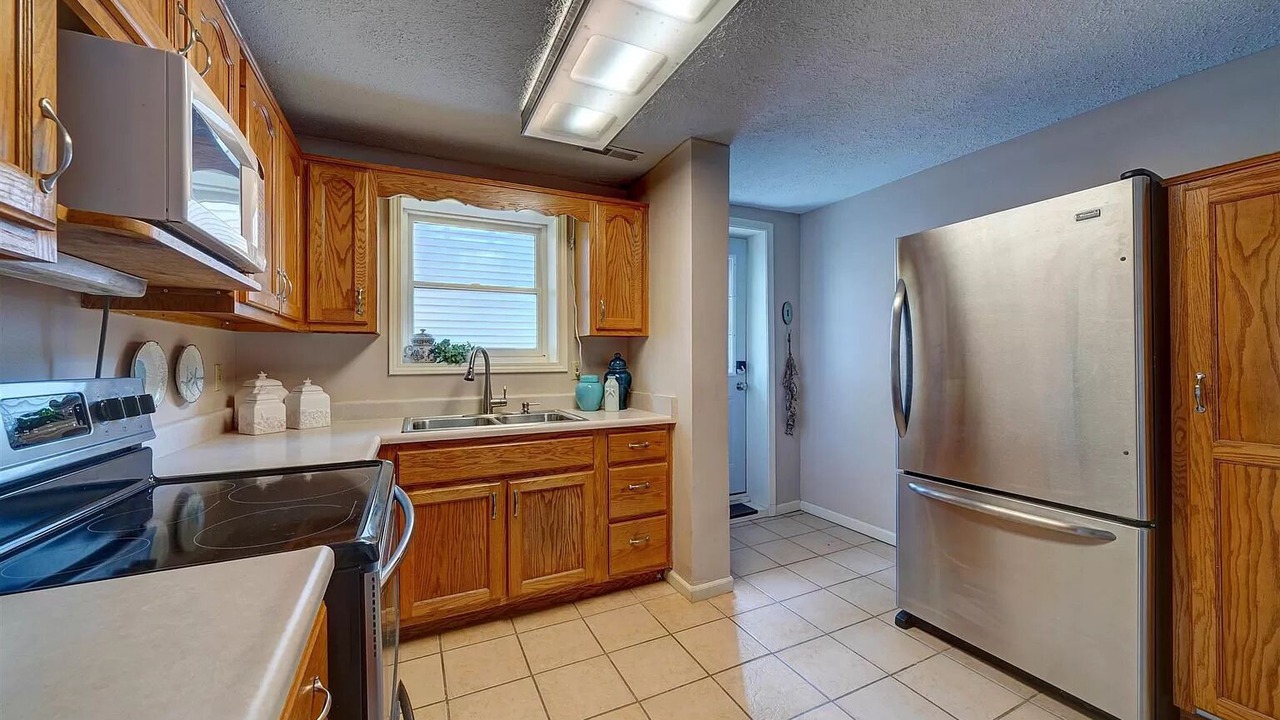 Photo of Kitchen in Lake James