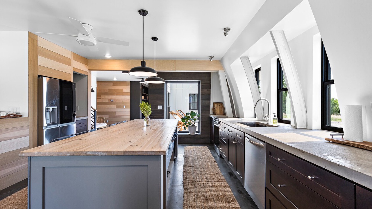 Photo of Kitchen in Reno County