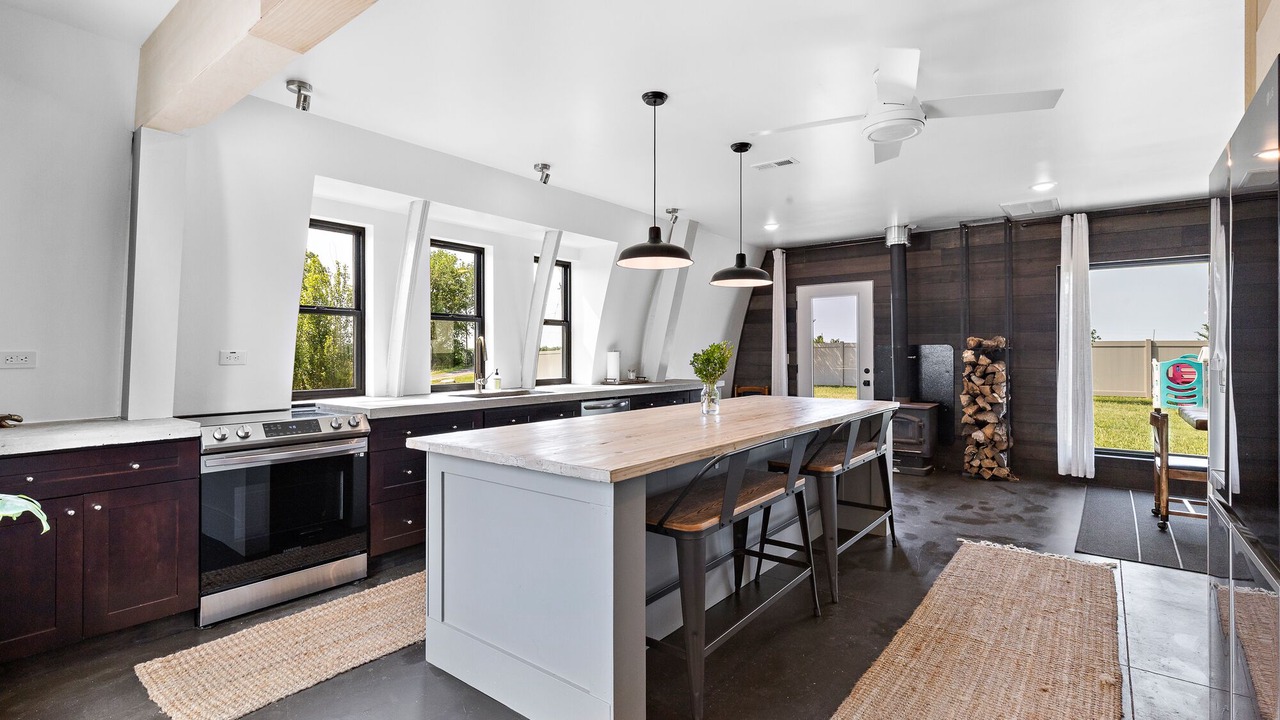 Photo of Kitchen in Reno County