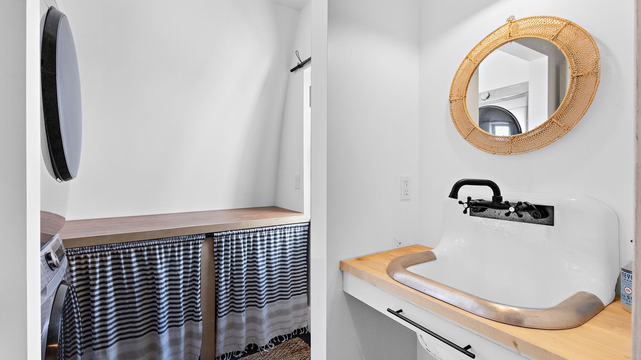 Photo of Bathroom in Reno County