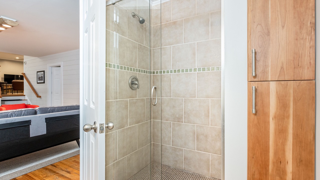 Photo of Bathroom in McAlpine
