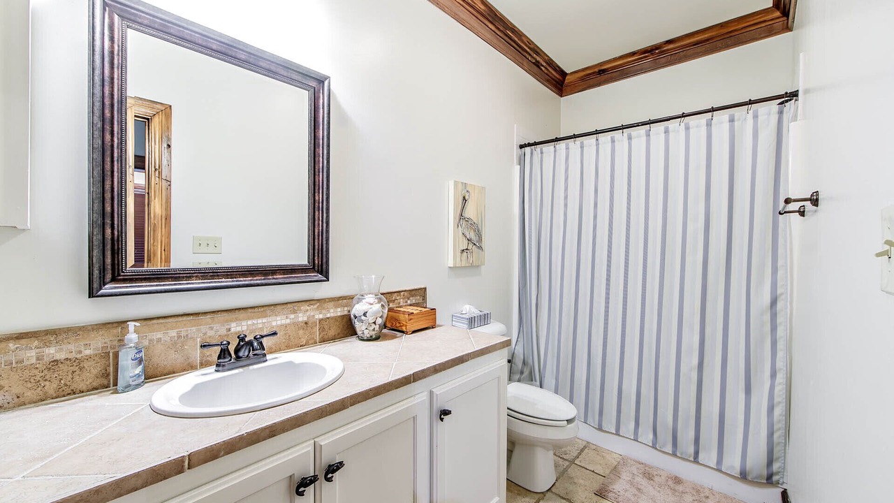 Photo of Bathroom in Pierre Part