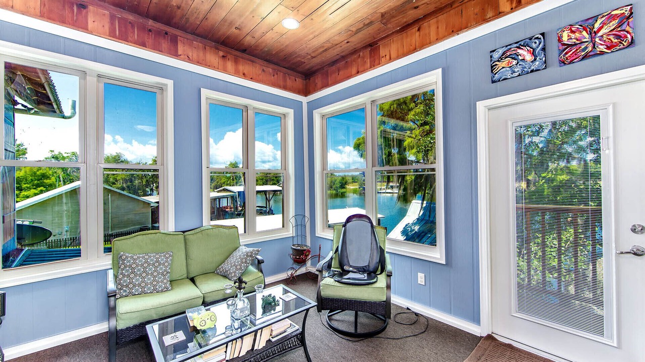 Photo of Livingroom in Pierre Part