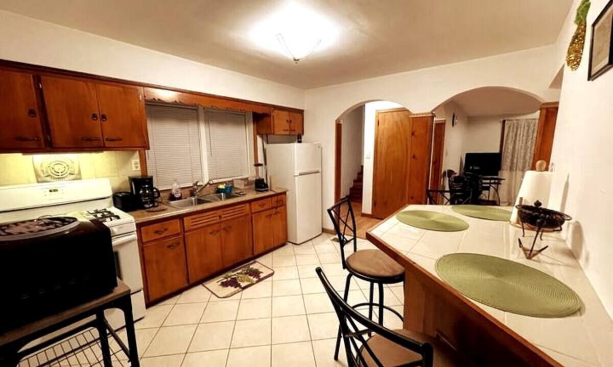 Photo of Kitchen in Budlong Woods