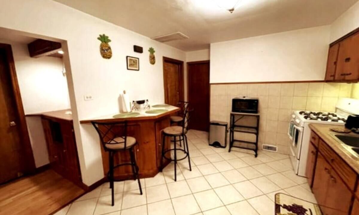 Photo of Kitchen in Budlong Woods