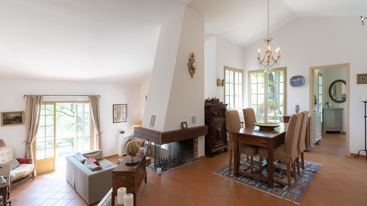 Photo of Others in Valbonne