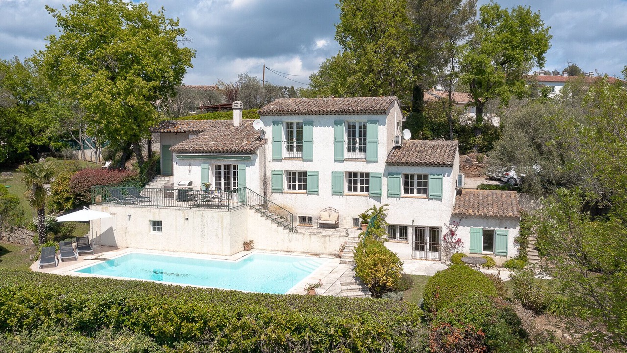 Photo of Others in Valbonne