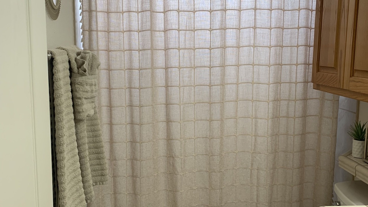 Photo of Bathroom in Elephant Butte