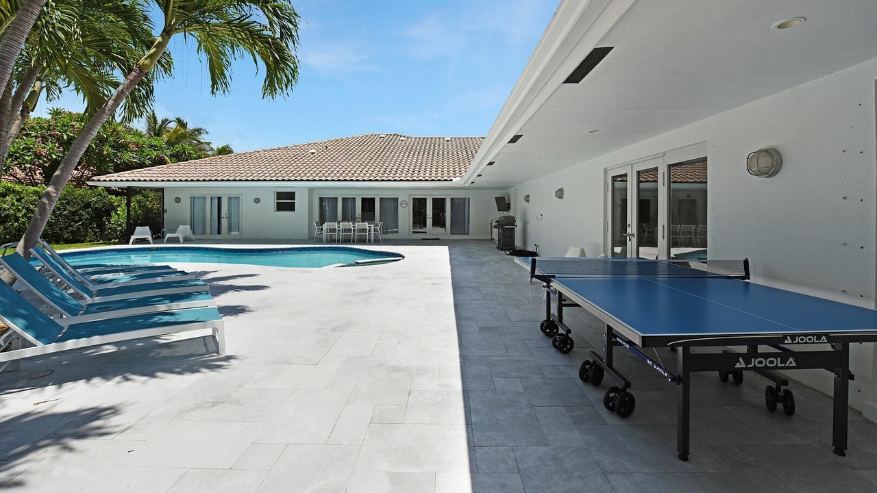 Photo of Others in Lake Ida Shores