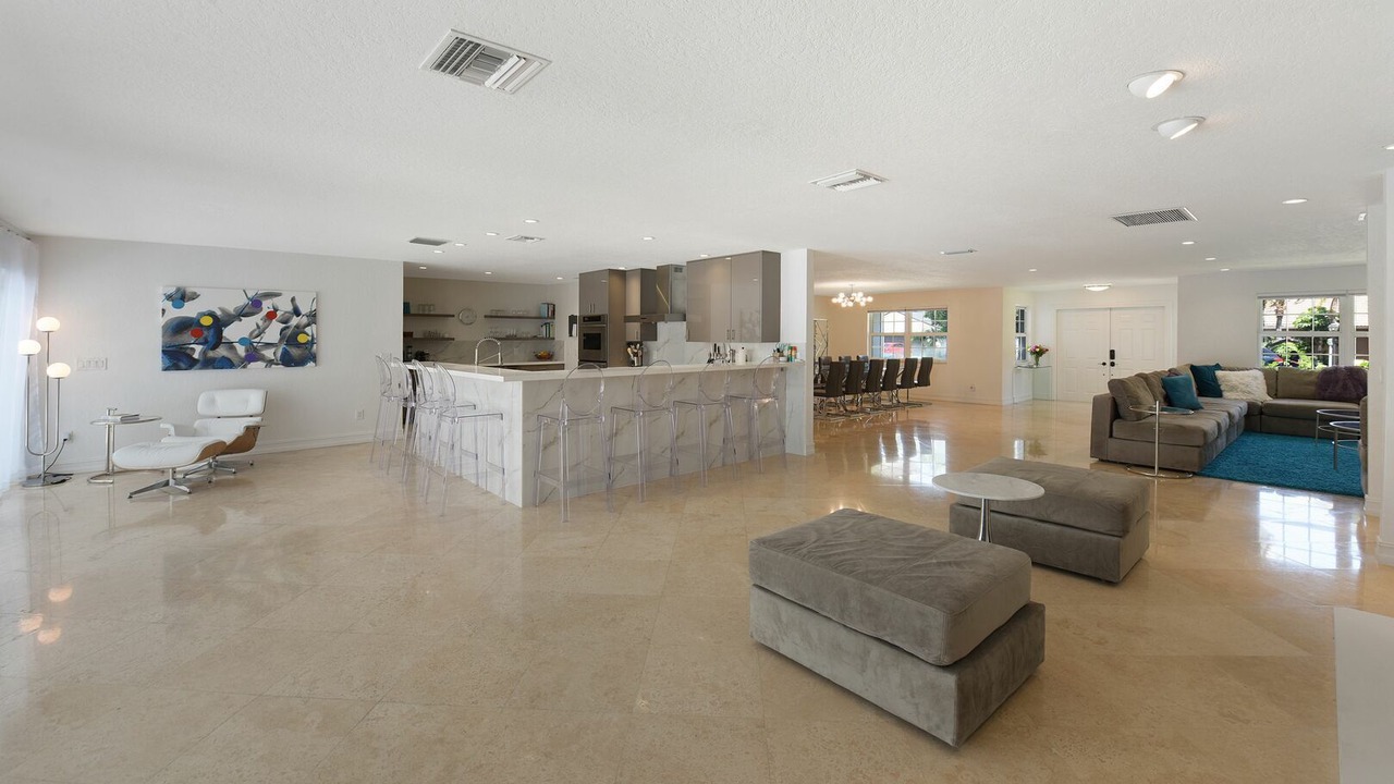 Photo of Others in Lake Ida Shores