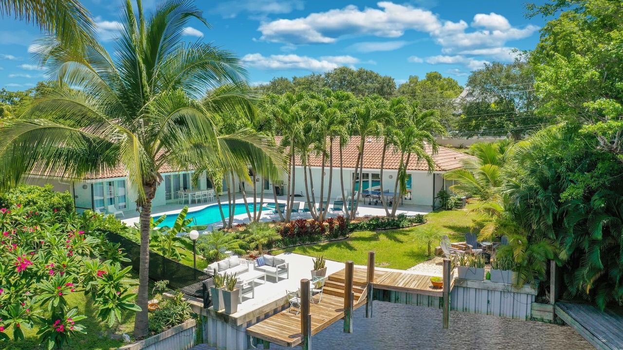 Photo of Others in Lake Ida Shores