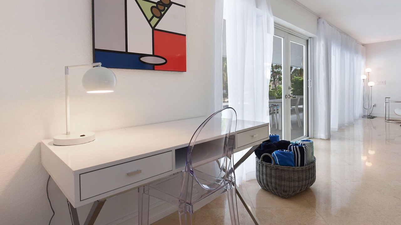 Photo of Others in Lake Ida Shores