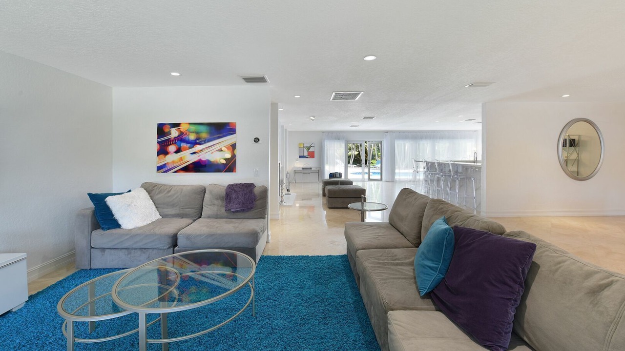 Photo of Others in Lake Ida Shores