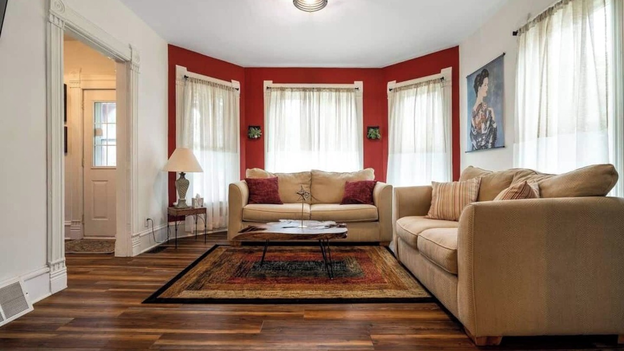 Photo of Bedroom in Elkhorn
