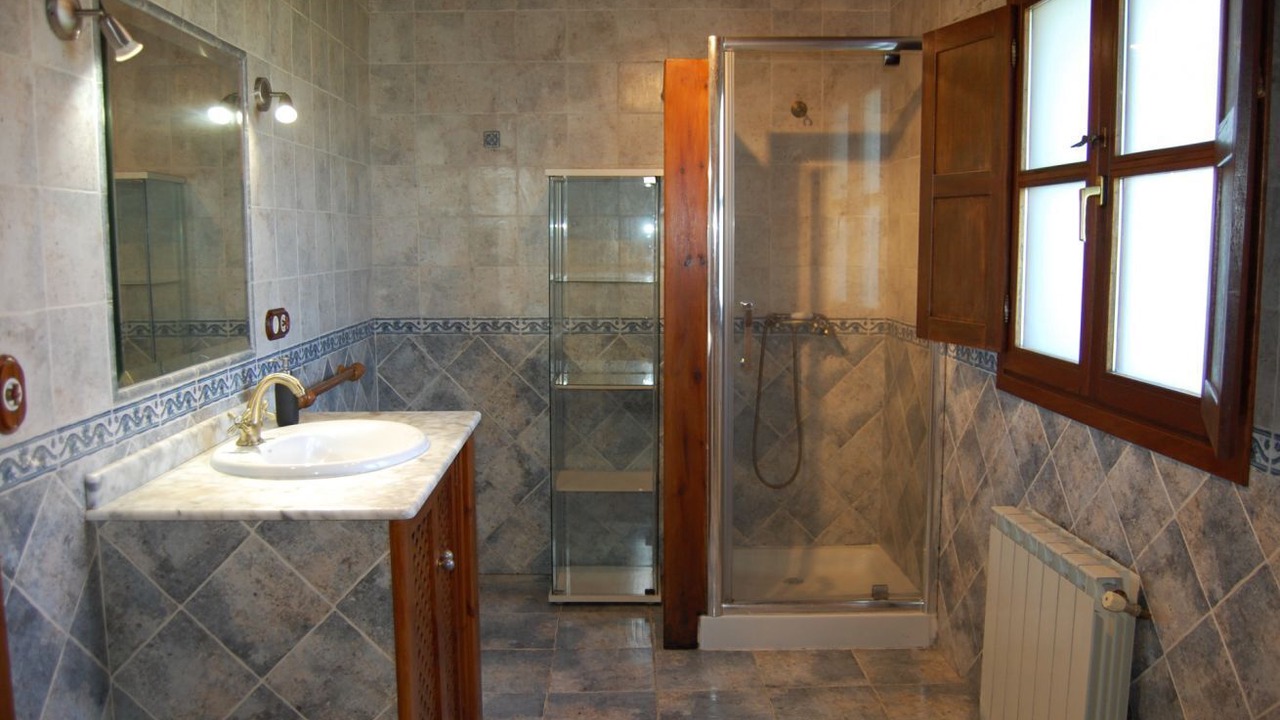 Photo of Bathroom in Llanes