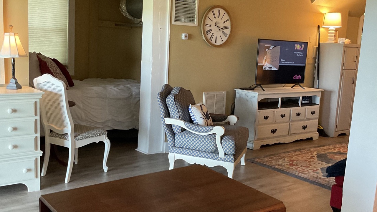 Photo of Livingroom in Richmond Hill