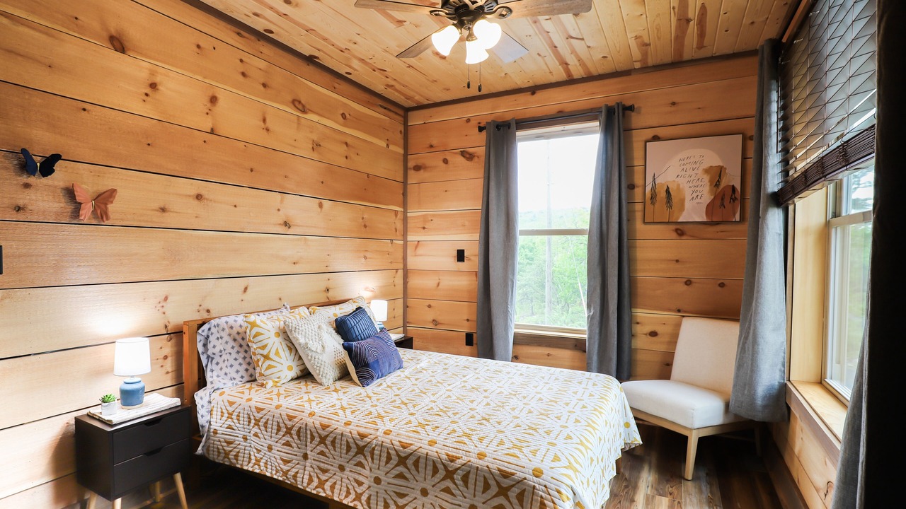 Photo of Bedroom in Fishers Hill