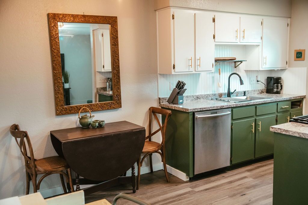 Photo of Kitchen in Johnston Terrace