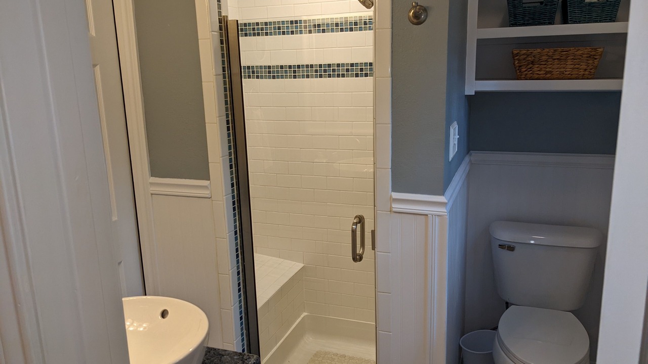 Photo of Bathroom in Holly Lake Ranch