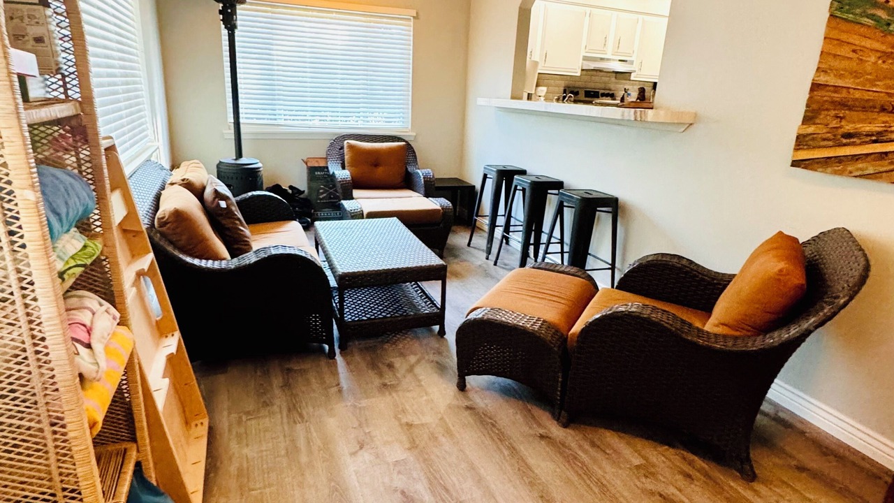 Photo of Livingroom in Navajo Dam
