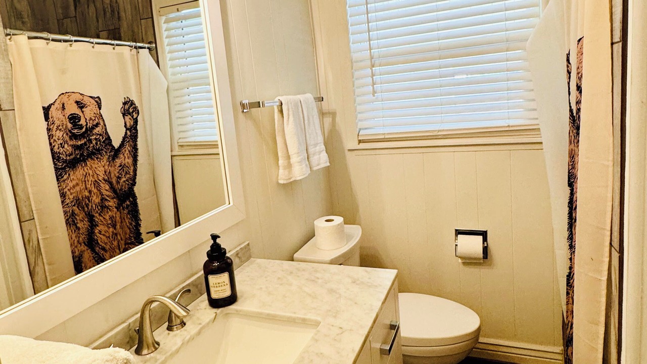 Photo of Bathroom in Navajo Dam