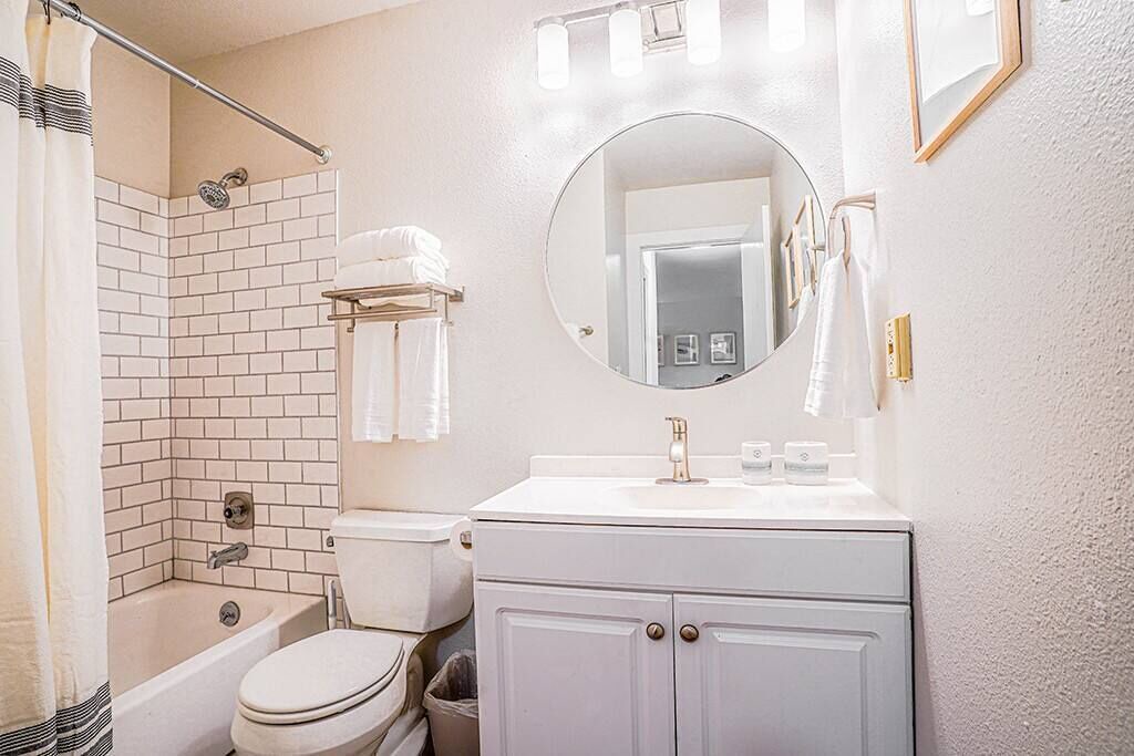 Photo of Bathroom in Bridle Trails