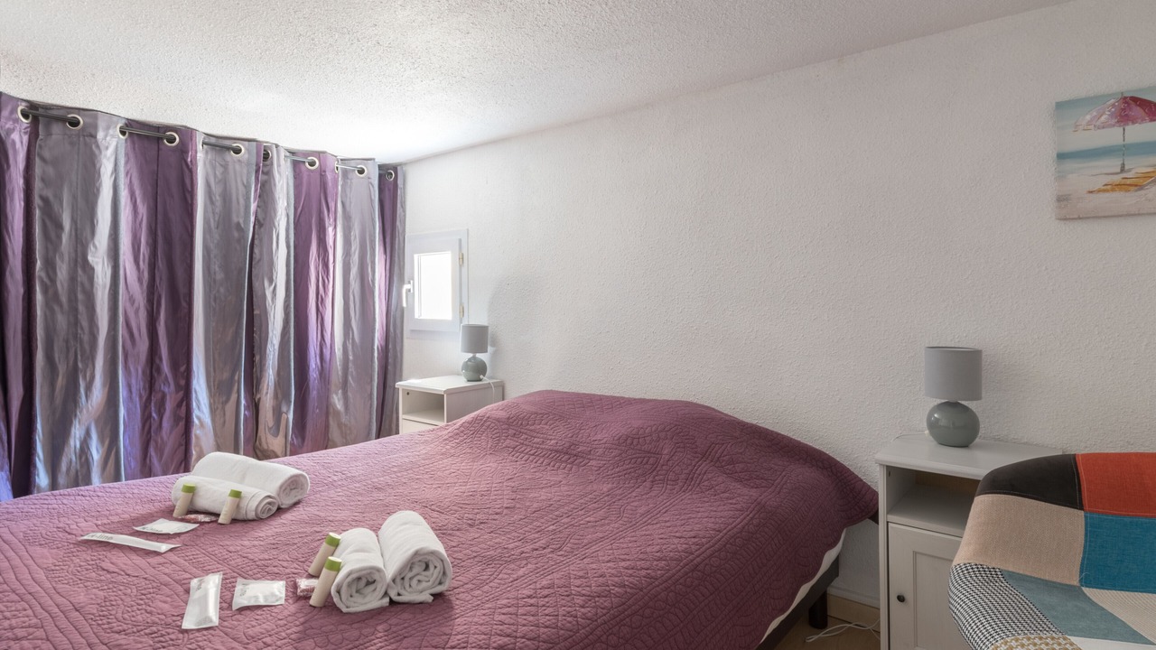 Photo of Bedroom in La Rogere