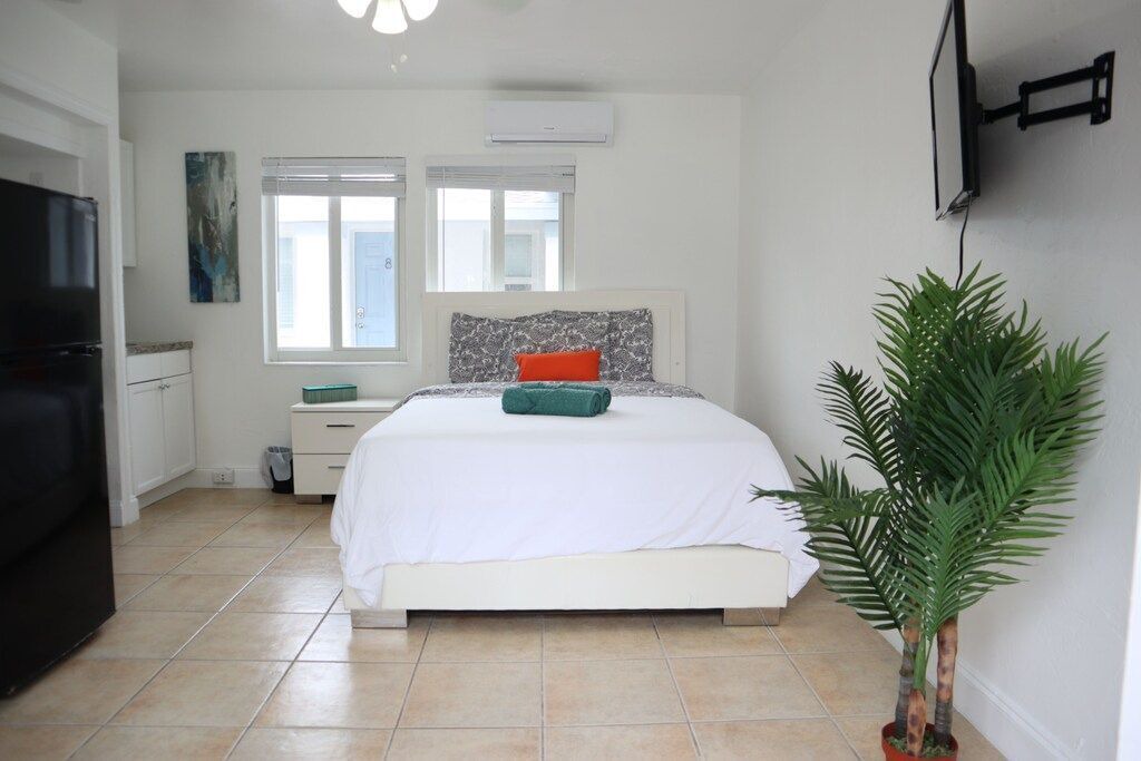 Photo of Bedroom in Palm Beach Shores