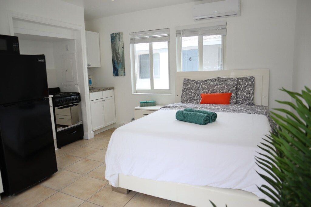 Photo of Bedroom in Palm Beach Shores